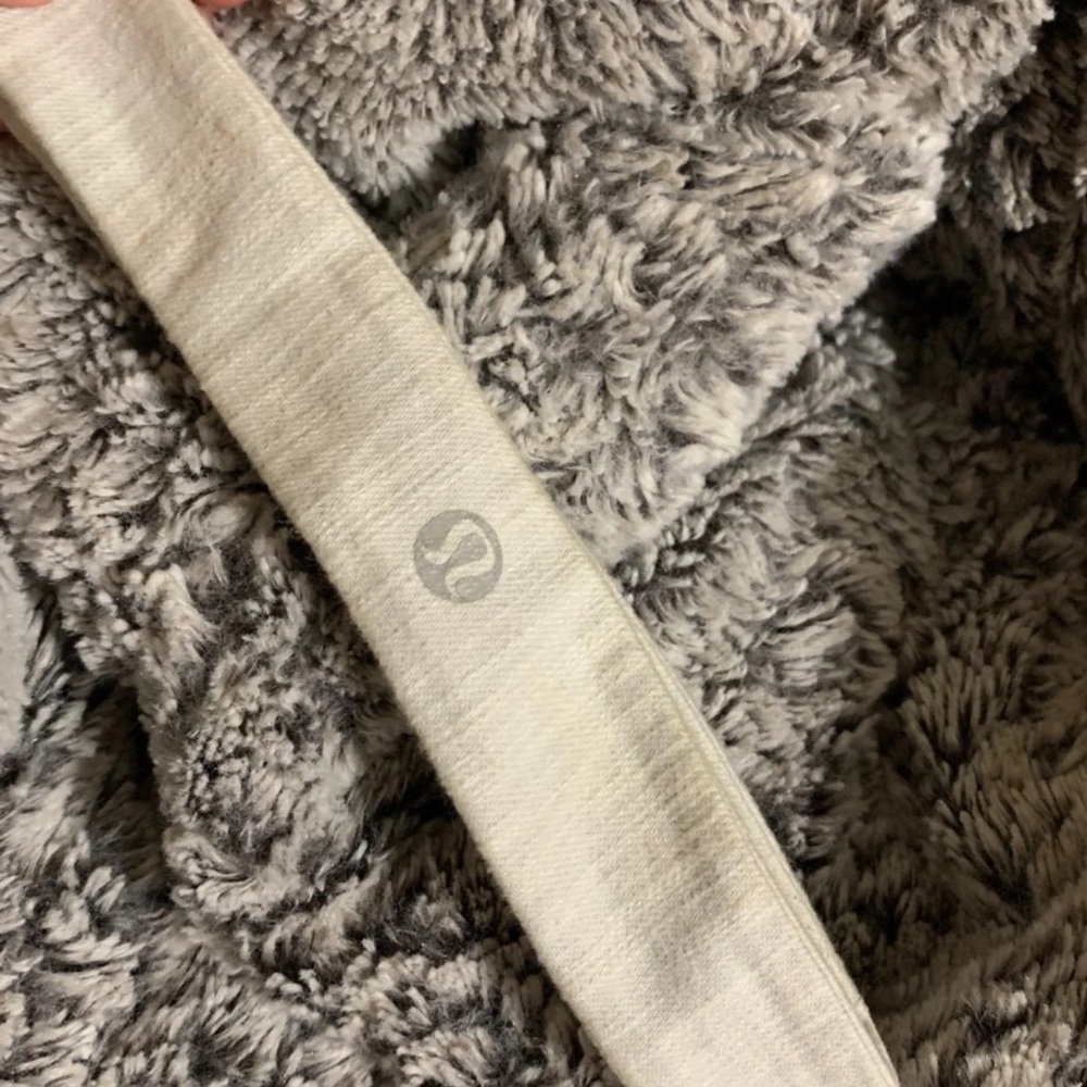 Lulu lemon headband